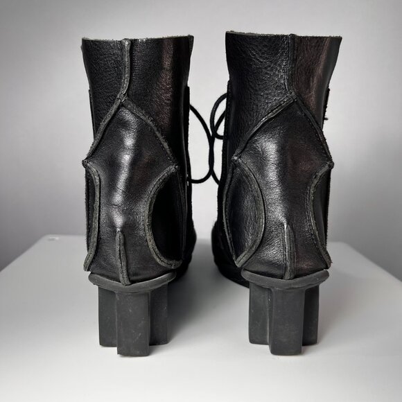 Trippen Shoes - TRIPPEN Lace Up Ankle Black Distressed Leather Boots 39EU- 8.5US